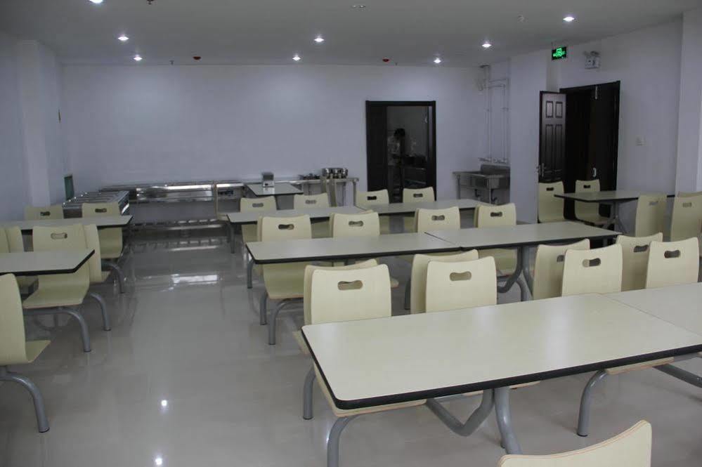 Super 8 Hotel 济南 外观 照片