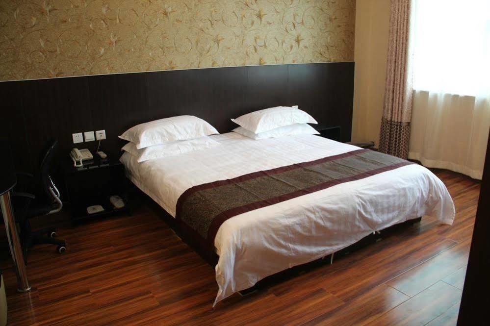 Super 8 Hotel 济南 外观 照片