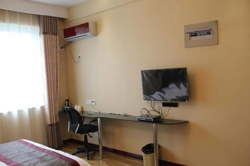 Super 8 Hotel 济南 外观 照片